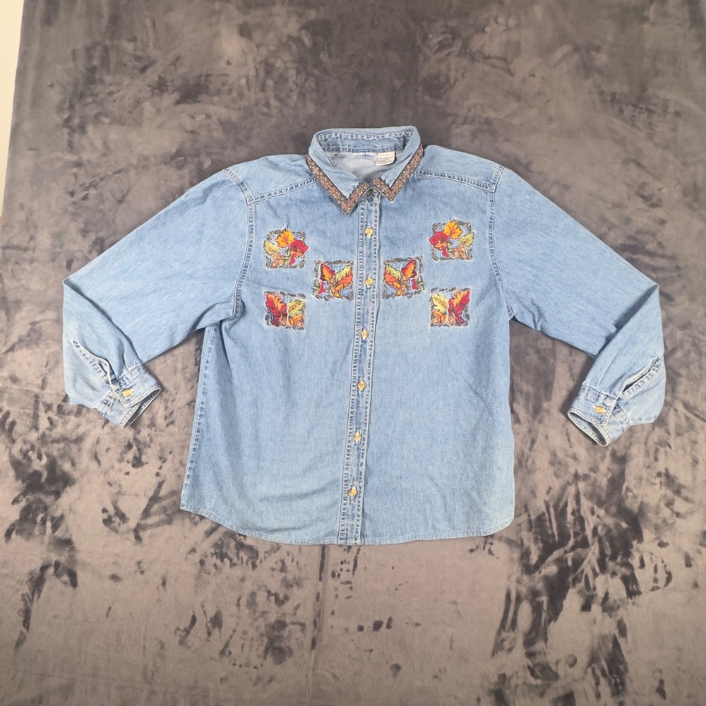 White Stag Denim Shirt Womens Large Blue Embroidered Leaf Long Sleeve Button Up